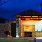 Antonija Heated Private Pool, Near Dubrovnik,8plus 2 P Ideal For Families And Groups *