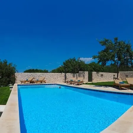 Antonija Heated Private Pool, Near Dubrovnik,8plus 2 P Ideal For Families And Groups Villa *