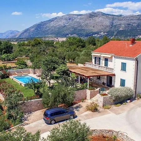 Antonija Heated Private Pool, Near Dubrovnik,8plus 2 P Ideal For Families And Groups Villa